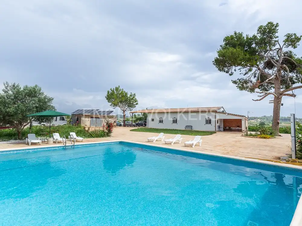 Casa amb piscina en venda a Montroi / Montroy, imagen 38