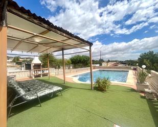 Piscina de Casa o xalet en venda en Elche / Elx amb Aire condicionat, Calefacció i Jardí privat