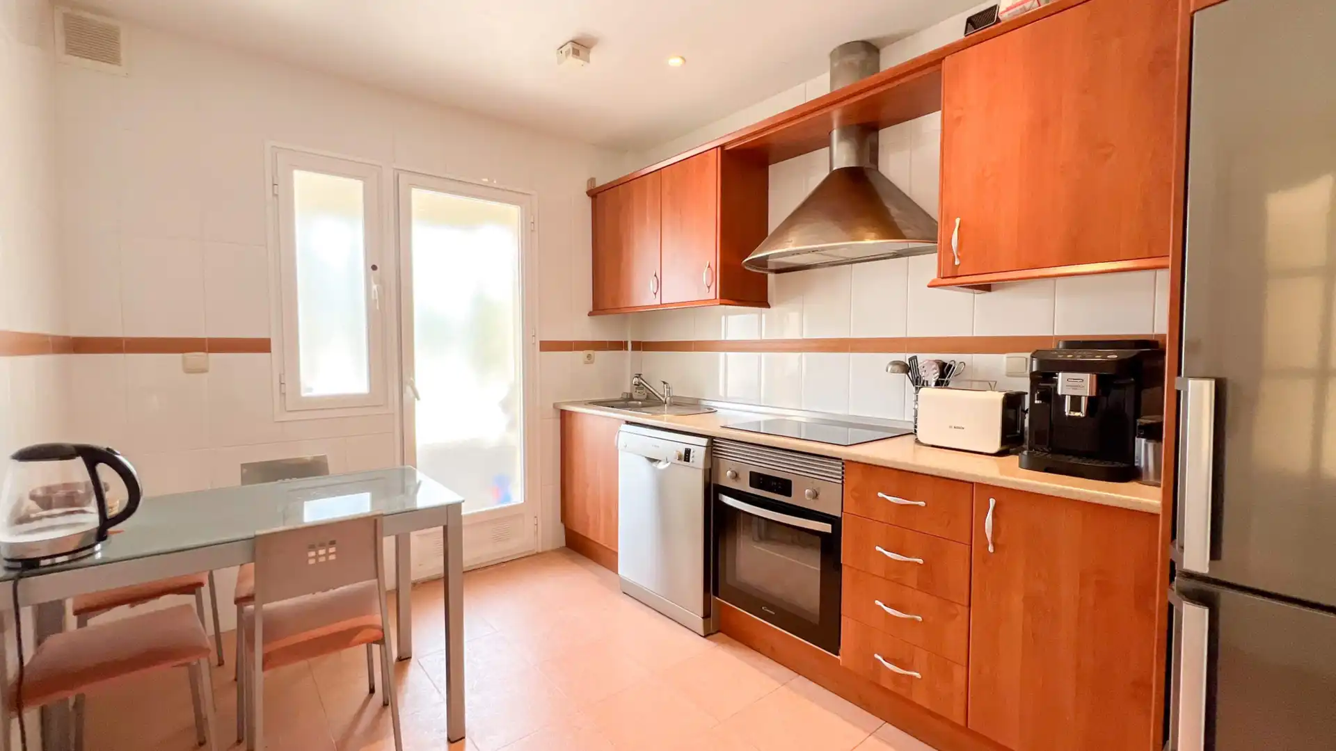 Maison mitoyenne avec piscine à vendre à Las Chapas - El Rosario, imagen 4