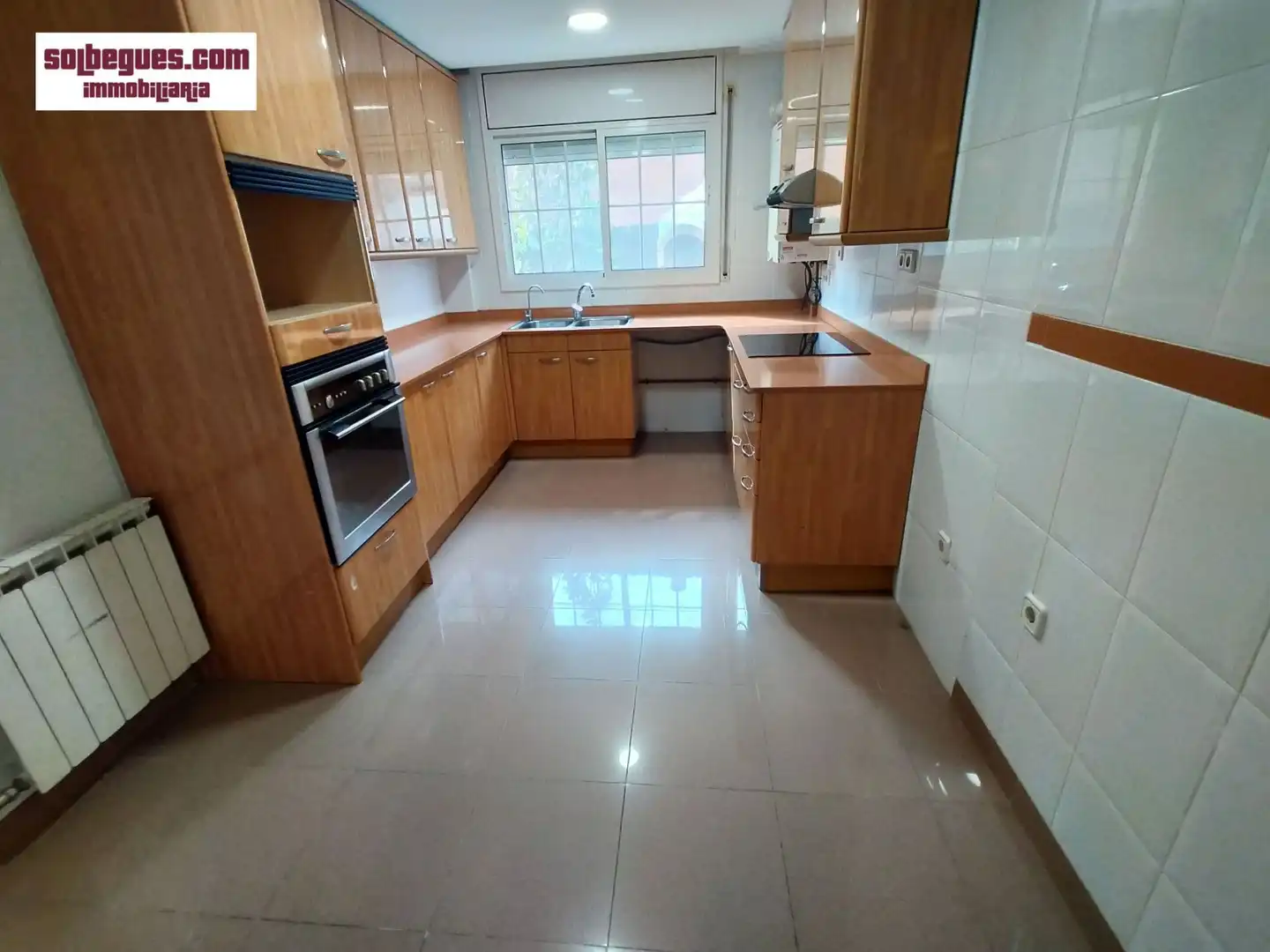 Cocina de Casa adosada en venta en Begues con Calefacción, Jardín privado y Terraza