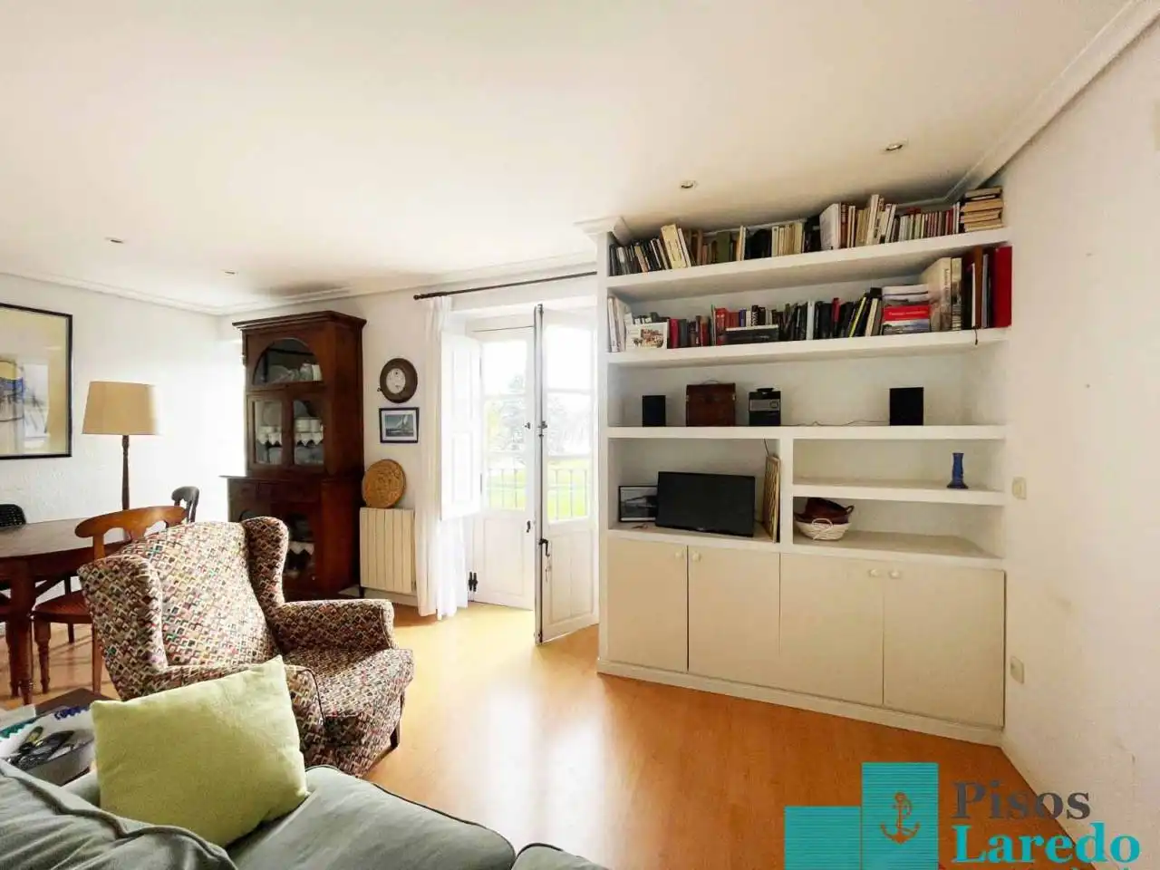 Flat with terrace to rent in Avenida Carrero Blanco