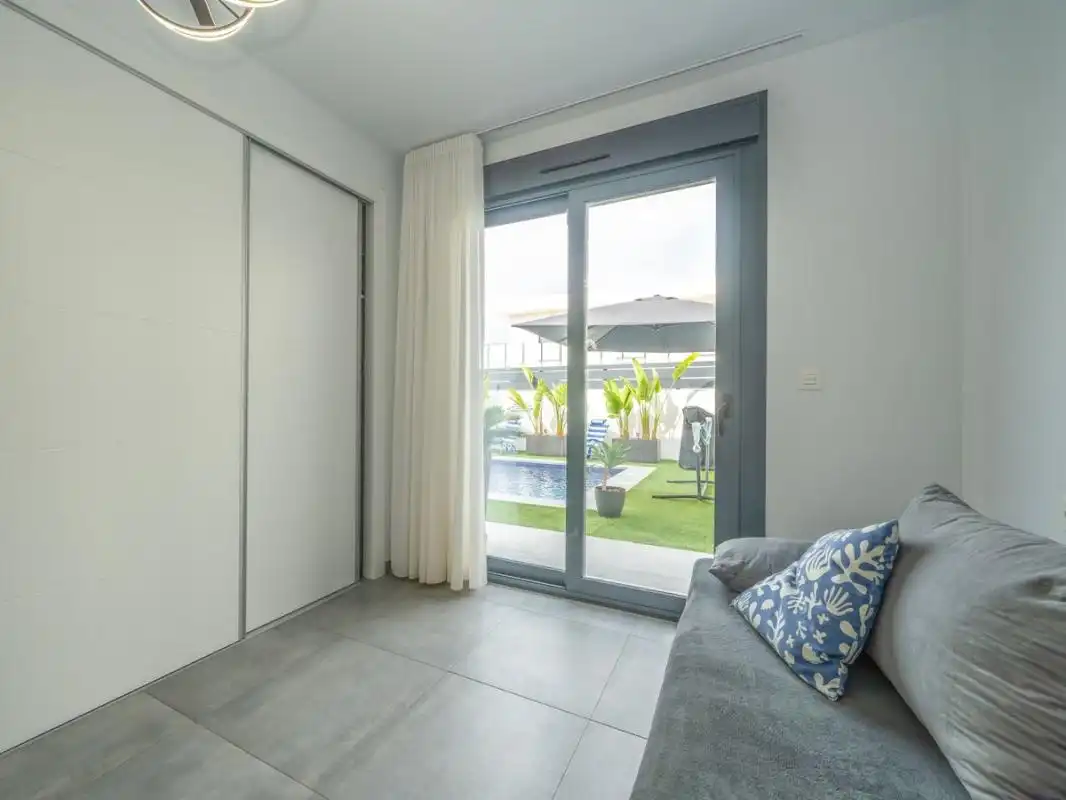Villa con piscina in vendita a Carrer de Xipre, imagen 28