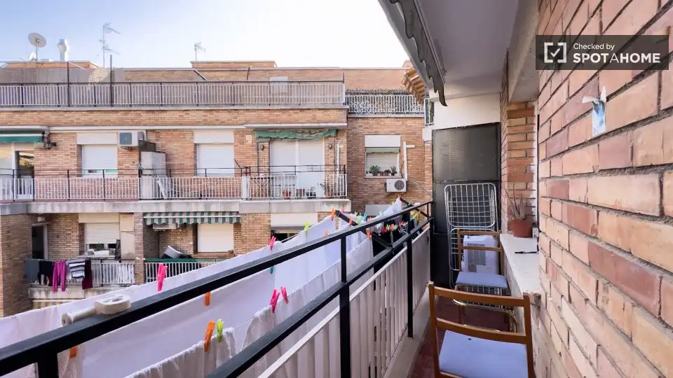 Terrassa de Pis de lloguer en Barcelona amb Aire condicionat, Calefacció i Moblat
