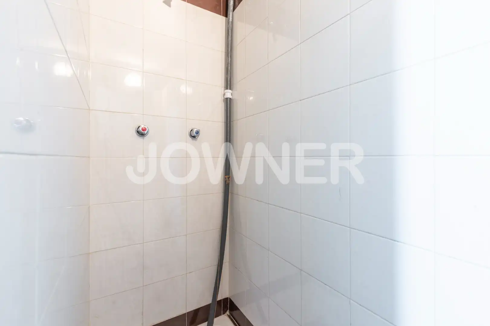 Badezimmer von Büro zur Miete in Madrid mit Klimaanlage und Alarm