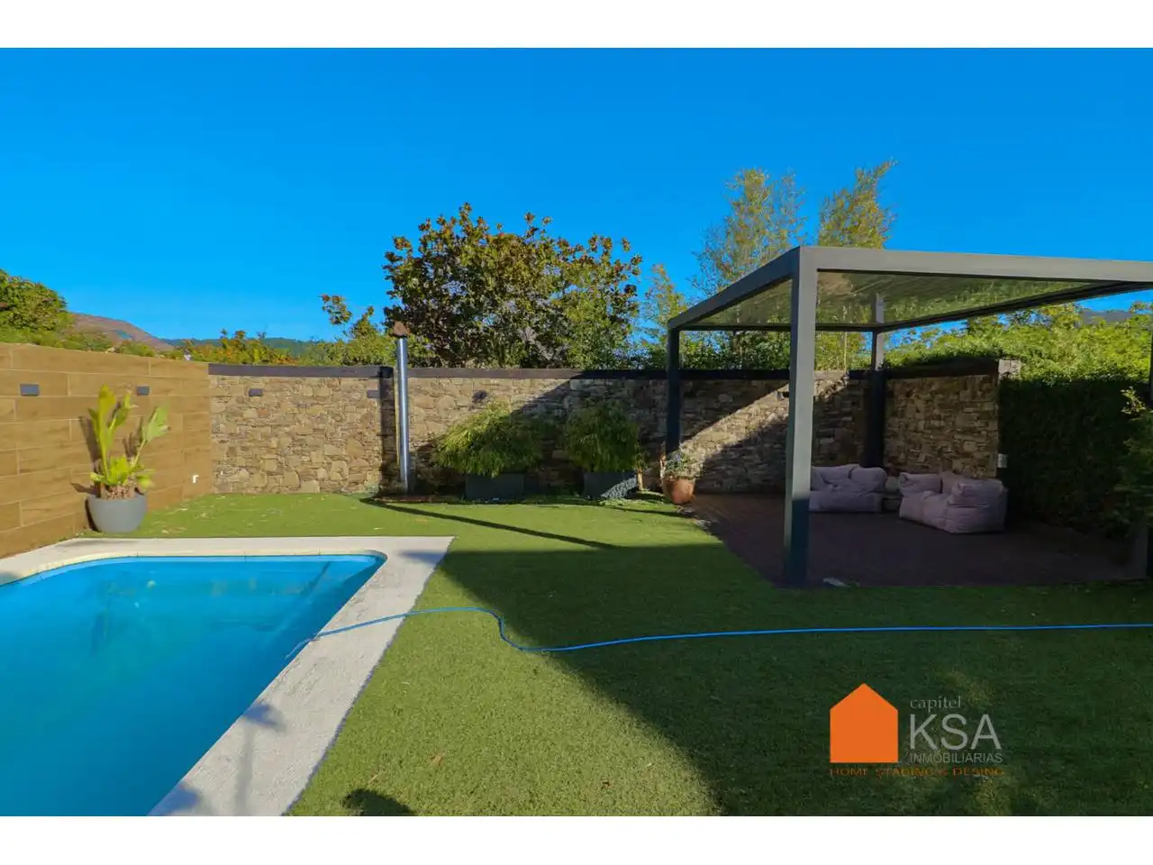 Houses for sale in Calle Piñeiro de Villestro, Parroquias de Santiago