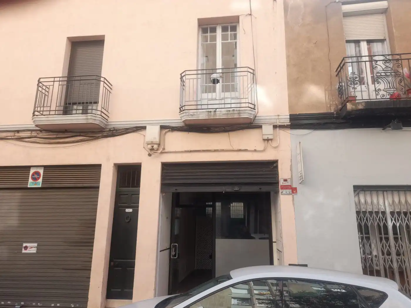 Wohngebäude zum Verkauf in Centre - Sant Oleguer