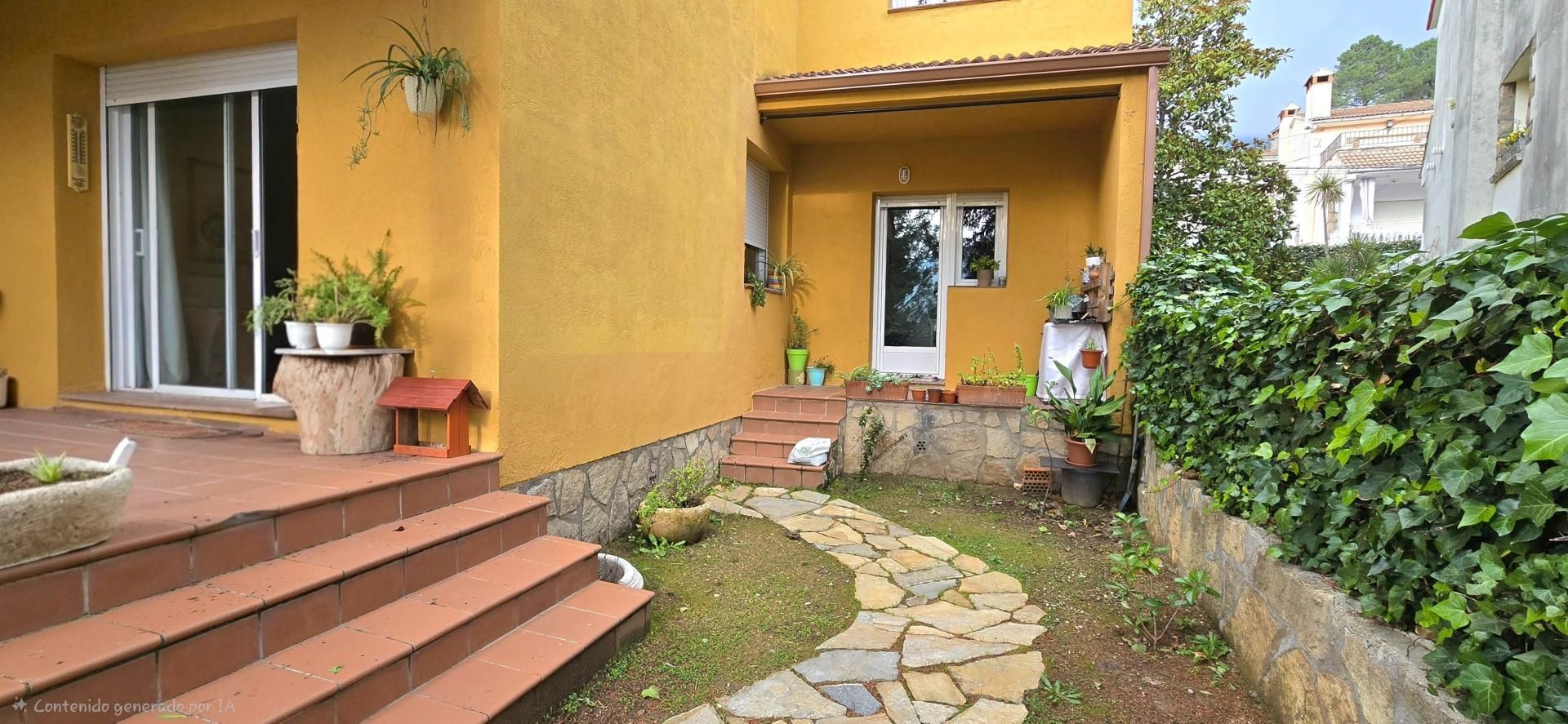 Jardín de Casa adosada en venta en Santa María del Tiétar con Calefacción y Terraza