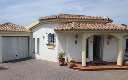 Exterior view of House or chalet for sale in Mijas  with Air Conditioner and Swimming Pool