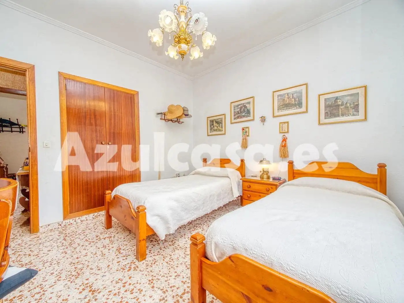 Dormitori de Casa o xalet en venda en Cartagena amb Jardí privat, Terrassa i Traster