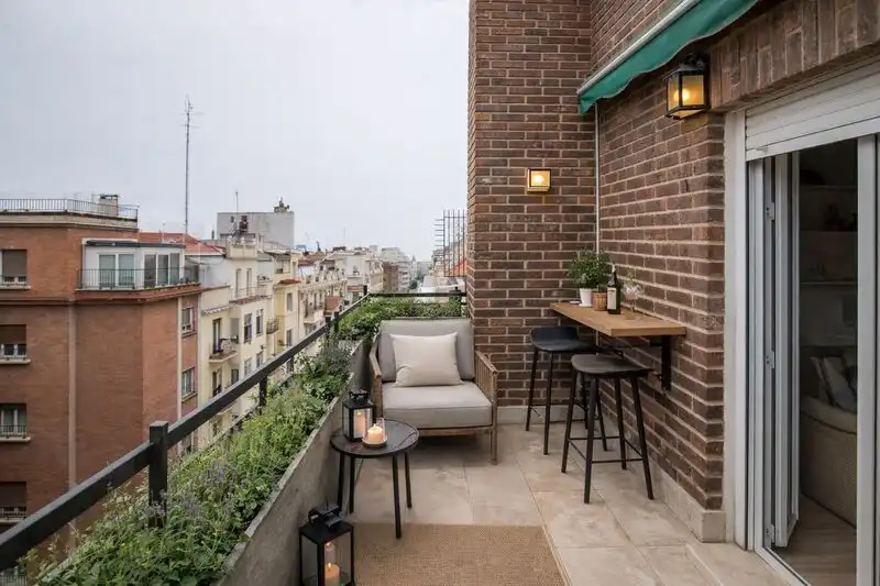 Piso con ascensor en alquiler en SANTISIMA TRINIDAD