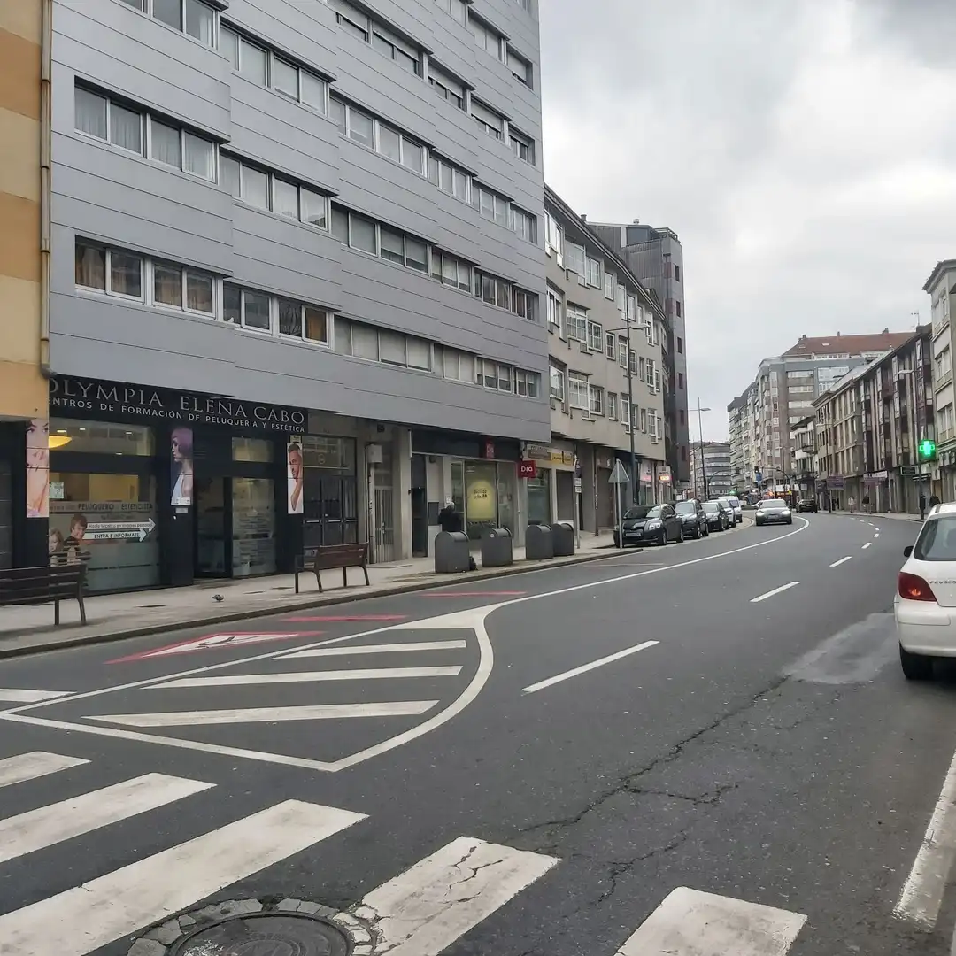 Büro zur Miete in Rosalía de Castro