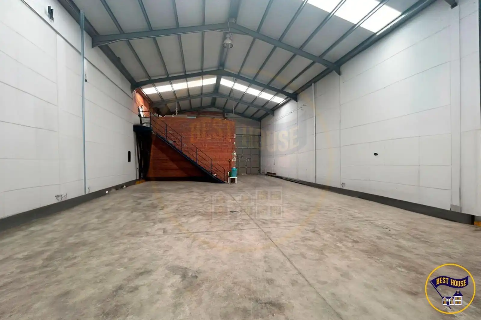 Nau industrial en venda en Cuenca