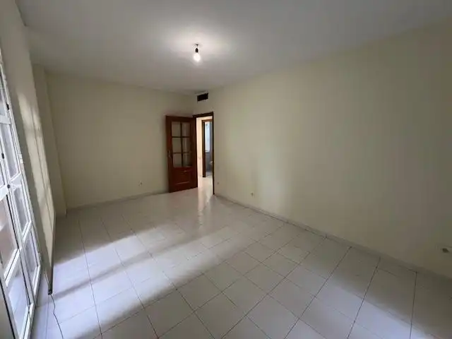 Dormitori de Apartament en venda en Murcia amb Aire condicionat i Balcó