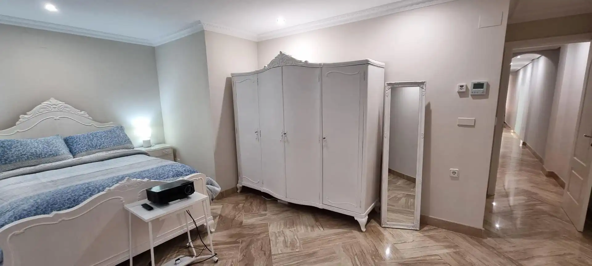 Schlafzimmer von Maisonette zum Verkauf in Elche / Elx mit Klimaanlage, Terrasse und Möbliert