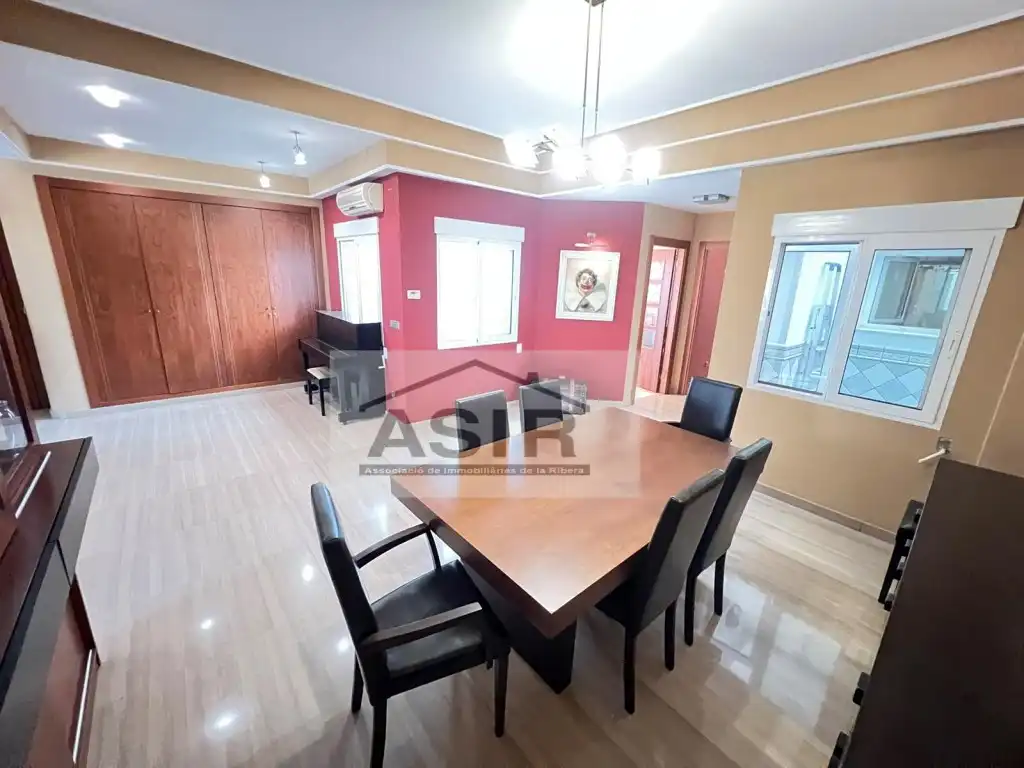 Vista exterior de Piso en venta en Alzira con Aire acondicionado y Calefacción