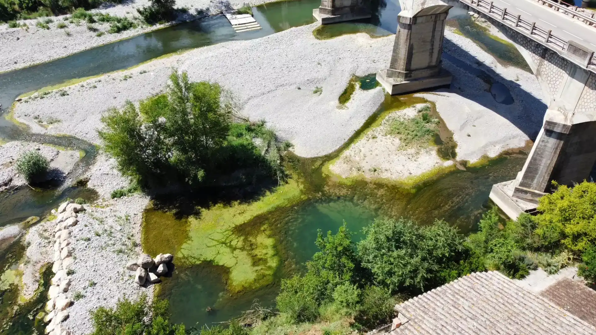 Casa amb piscina en venda a Garrigàs, imagen 3