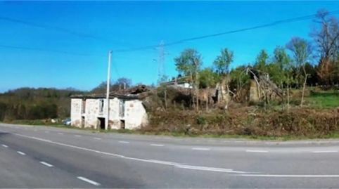 Foto 2 de Terreny en venda a Estrada a Sas de Penelas, Castro Caldelas, Ourense