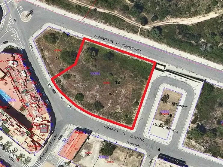 Residential land for sale in Avinguda de la Constitucìó 4