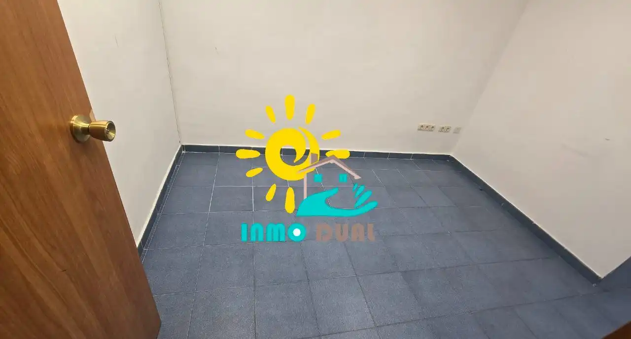 Gewerbefläche zur Miete in Casco Antiguo, imagen 32