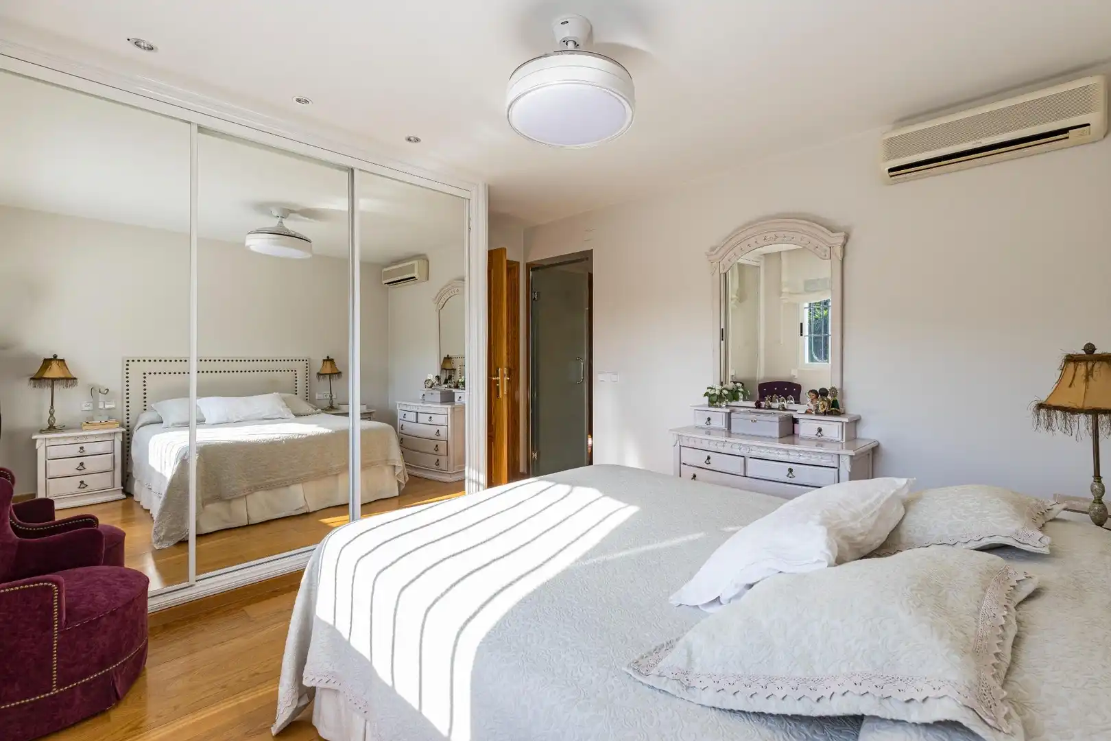 Dormitori de Casa o xalet en venda en Murcia amb Aire condicionat, Jardí privat i Terrassa
