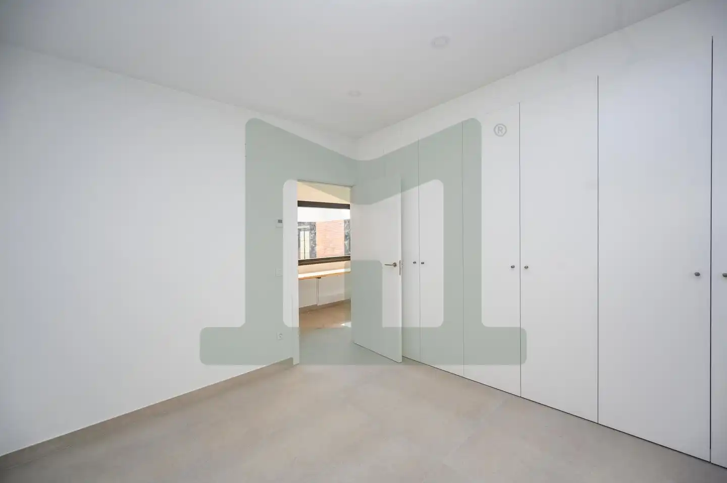 Habitación de Casa adosada en venta en Griñón con Calefacción, Jardín privado y Piscina