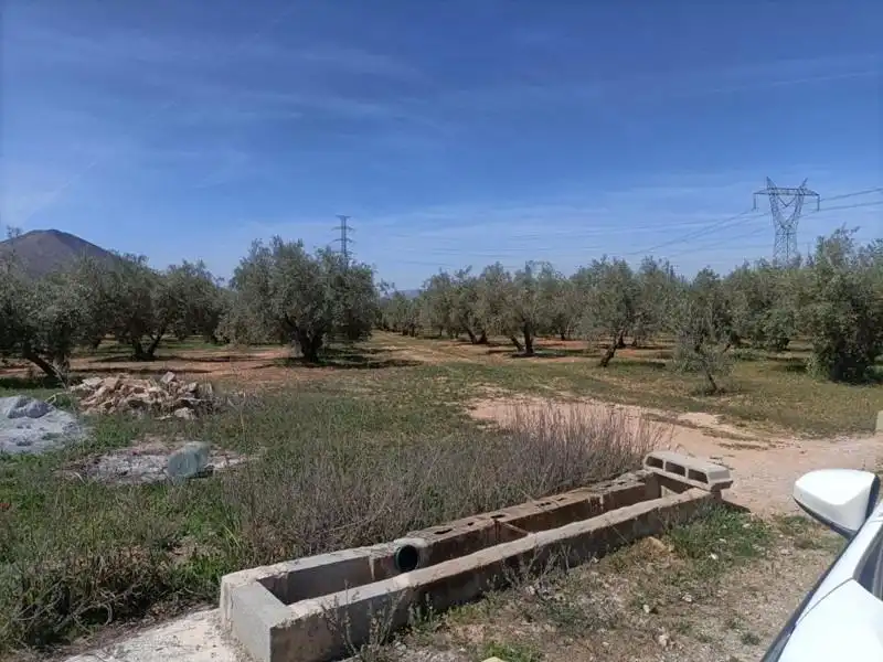 Casa rústica en venda a Albolote