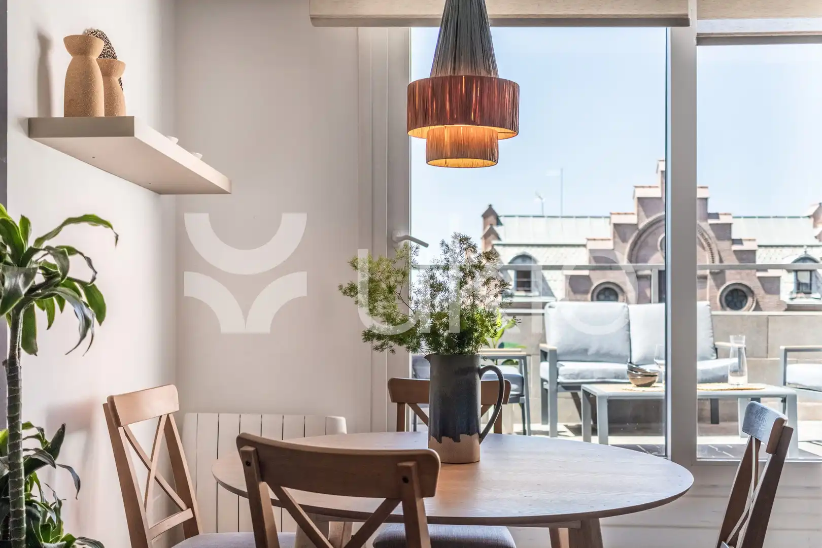 Comedor de Apartamento de alquiler en Madrid con Aire acondicionado, Calefacción y Terraza