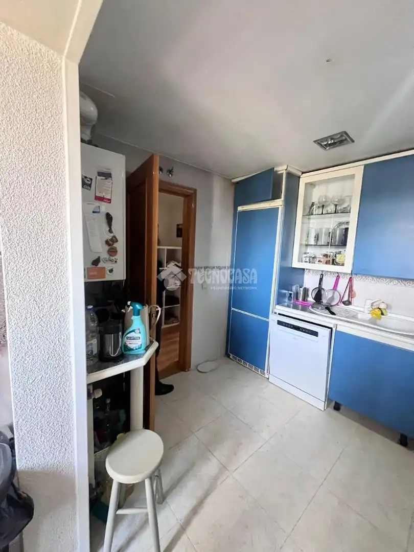 Küche von Wohnung zum Verkauf in Madrid