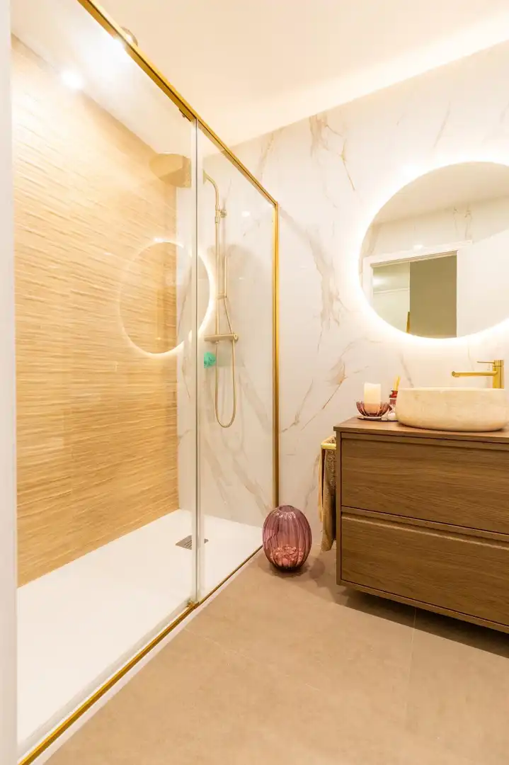 Baño de Piso en venta en Abarán con Aire acondicionado