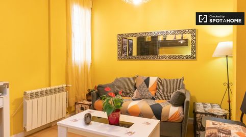Photo 3 of Flat for rent in Pacífico, Madrid Capital
