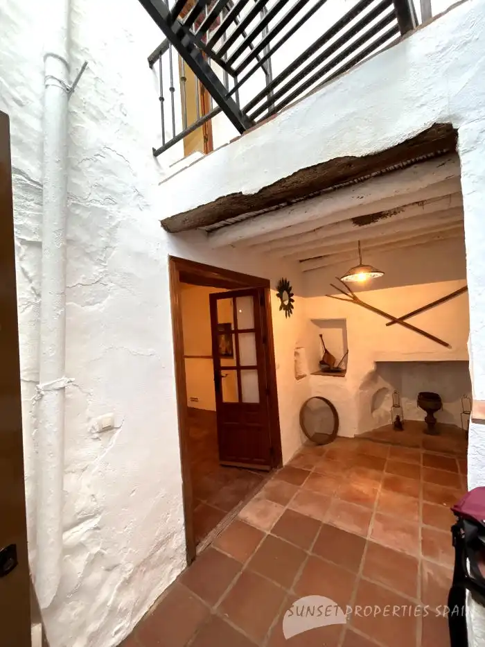 Houses for sale in Cómpeta  with Furnished