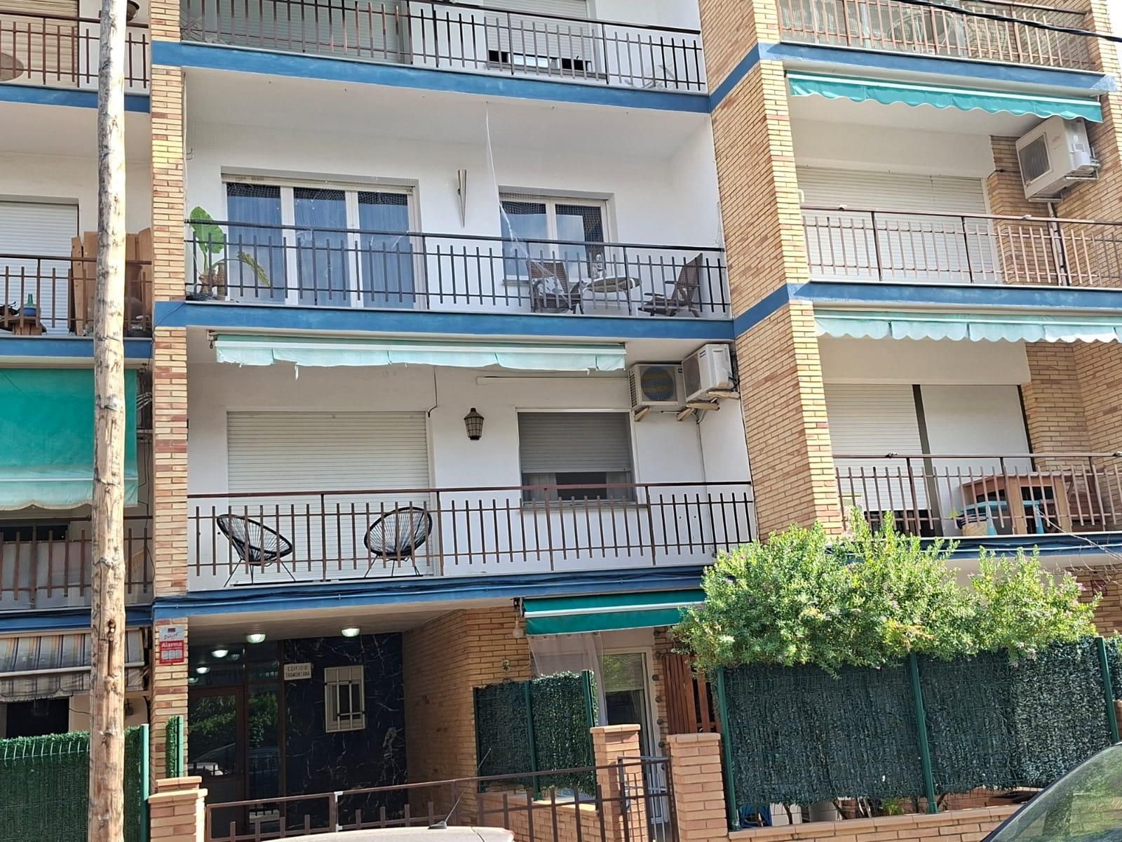Exterior view of Apartment for sale in El Vendrell  with Air Conditioner, Terrace and Balcony