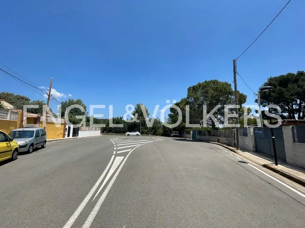 Terreno residencial en venta en Carrer de L'Avellaner, imagen 7
