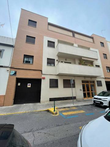 Garaje en Venta en Calle San Ignacio en La Calzada - La Florida