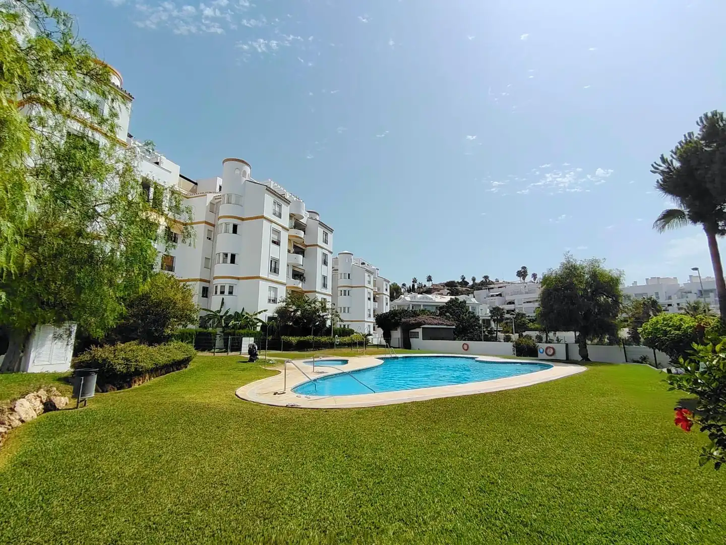 Apartament amb piscina en venda a Torrequebrada, imagen 23