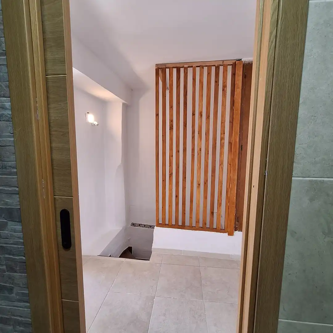 Duplexes for sale in Sax