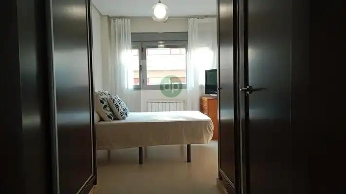 Habitación de Piso en venta en Badajoz con Aire acondicionado, Calefacción y Terraza