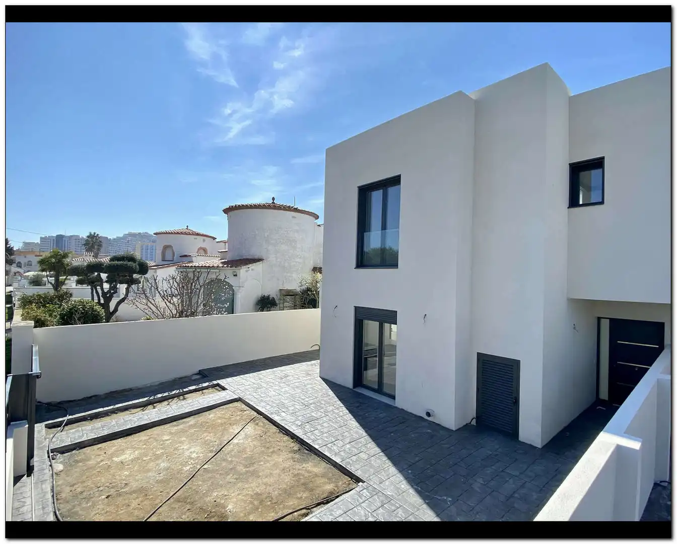 House with pool for sale in Requesens, imagen 30