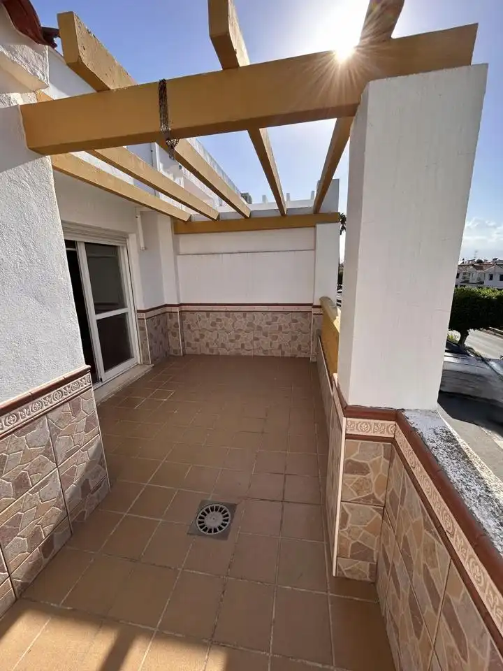 Adossat amb piscina en venda a Calle Jilguero 1, imagen 26