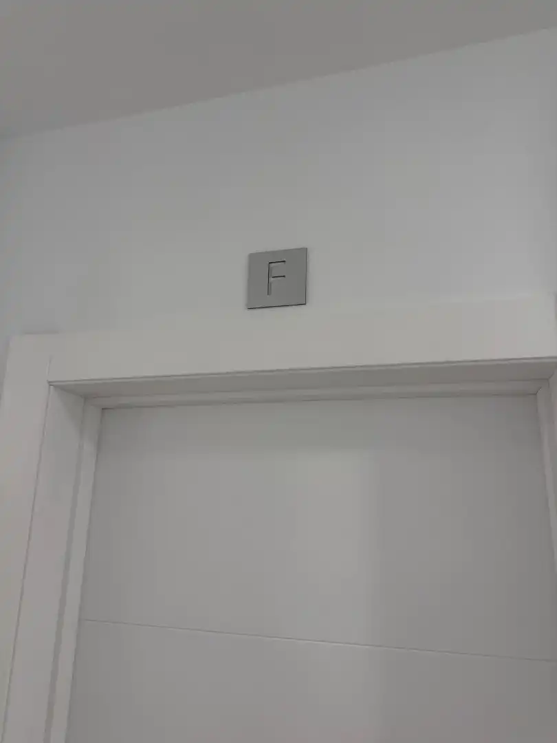 Wohnung zur Miete in Granada mit Klimaanlage, Heizung und Terrasse