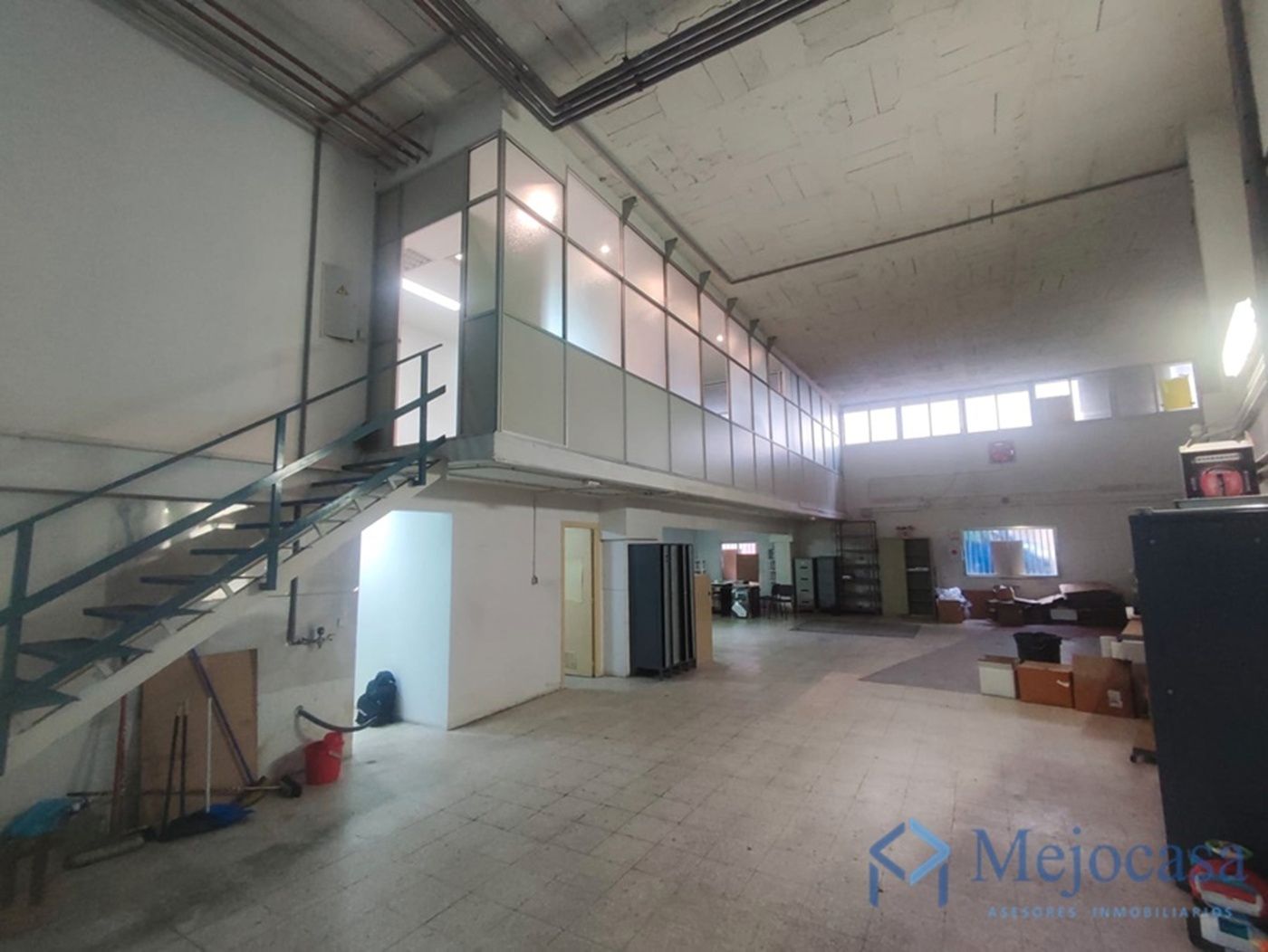 Nau industrial en venda en  Madrid Capital amb Calefacció i Alarma