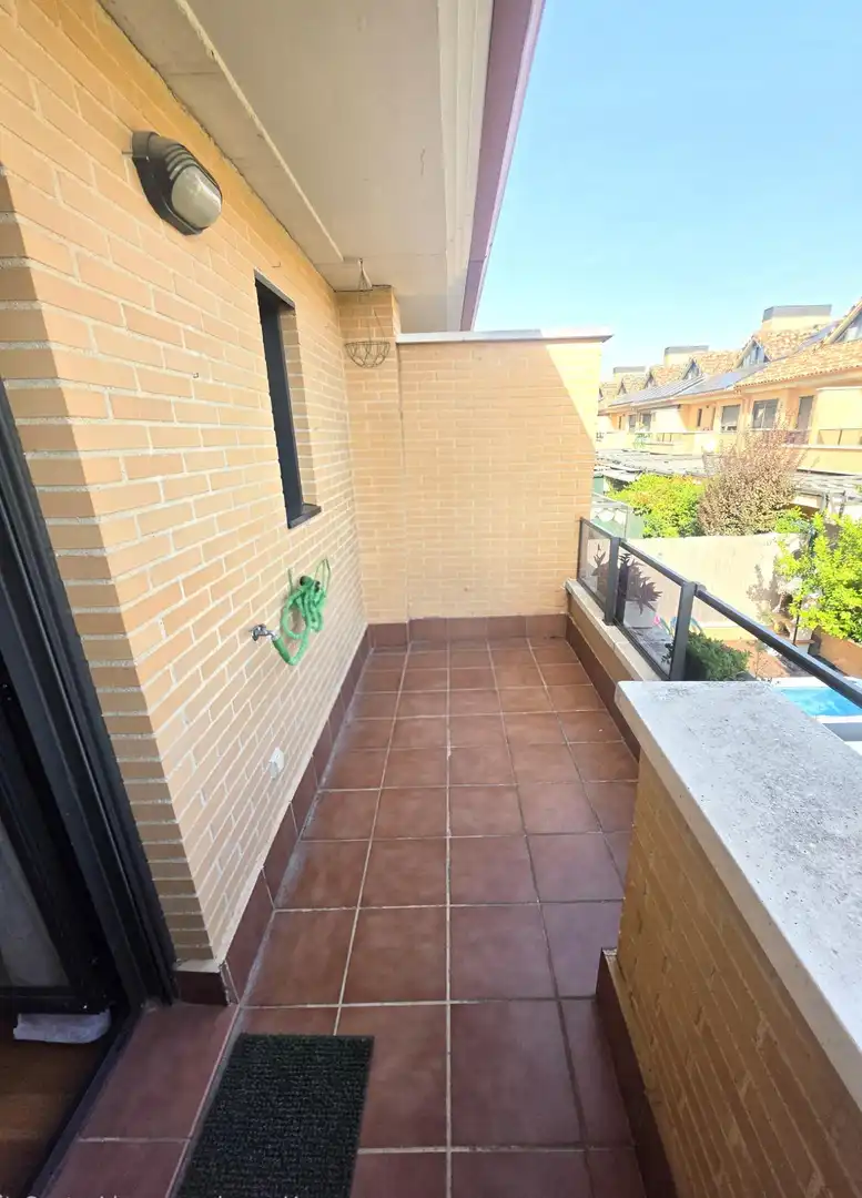 Adossat amb piscina en venda a Hospital, imagen 46