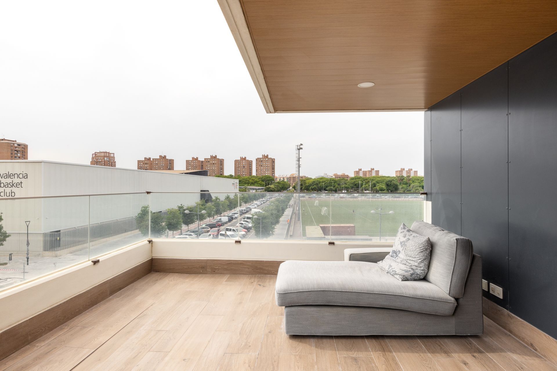 Terraza de Piso en venta en  Valencia Capital con Aire acondicionado, Calefacción y Terraza