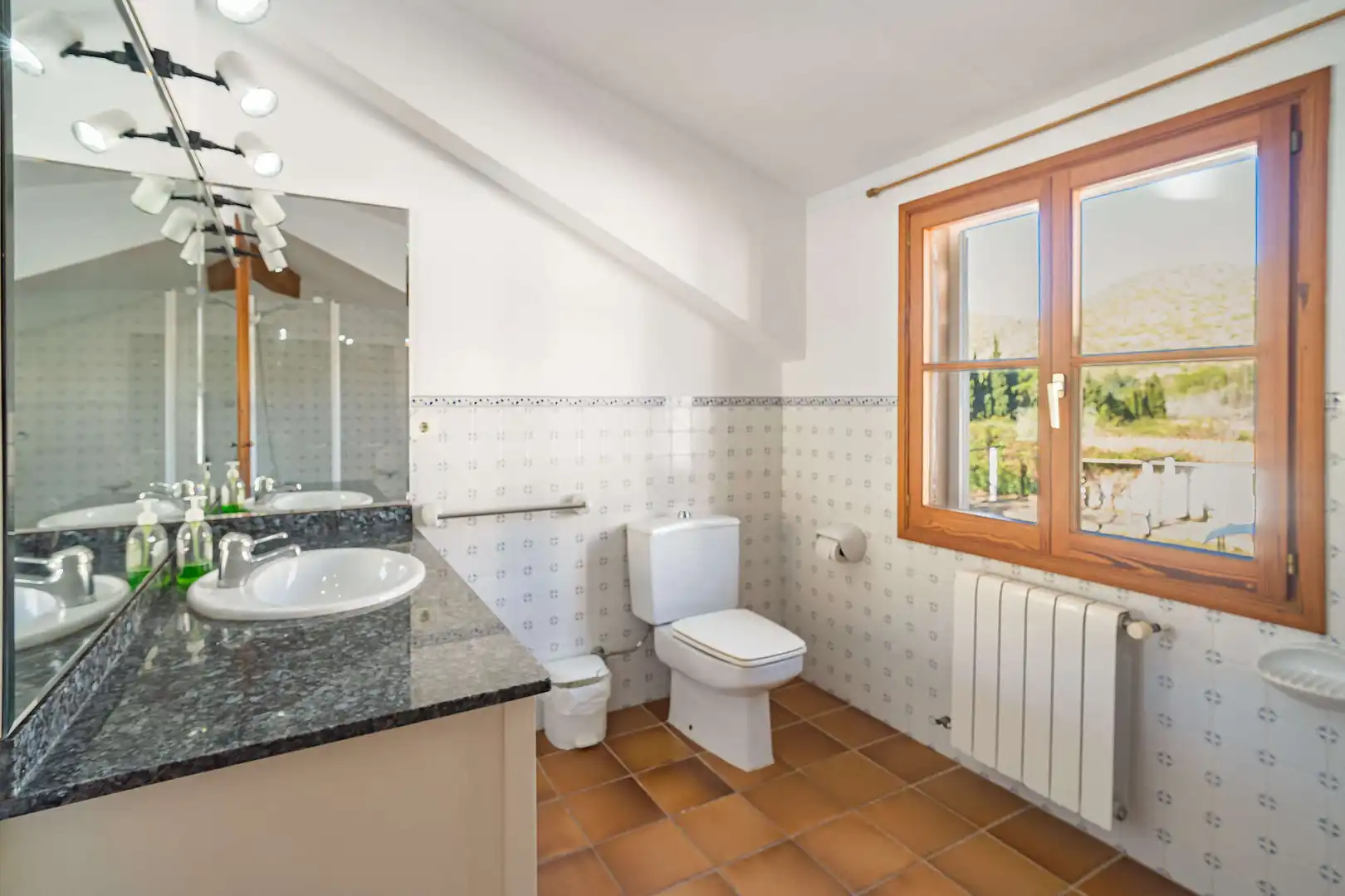 Baño de Casa o chalet en venta en Pollença con Aire acondicionado, Calefacción y Terraza