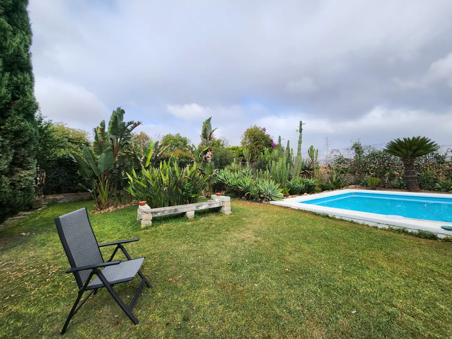 Garden of Houses for sale in Alcalá de Guadaira  with Air Conditioner, Heating and Private garden