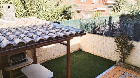 Foto 5 de Casa adosada en venda a Velilla de San Antonio, Madrid