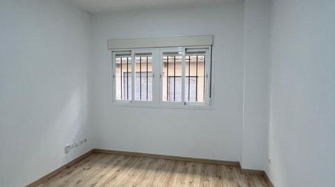 Foto 3 de Estudio en venta en Parque Victoria Eugenia, Málaga Capital