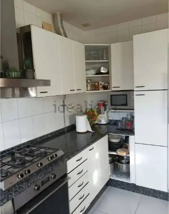 Cocina de Casa o chalet en venta en San Cibrao das Viñas con Calefacción, Jardín privado y Parquet