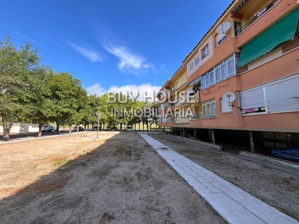 Flat for sale in N/A, Villaluenga de la Sagra