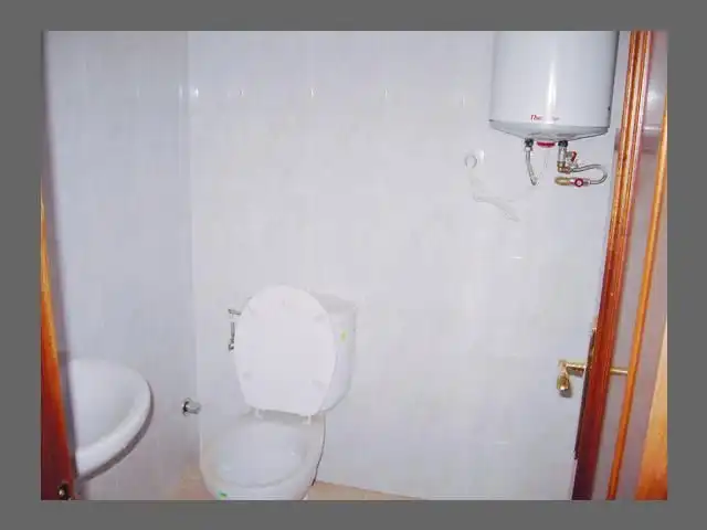 Baño de Oficina de alquiler en A Coruña Capital 